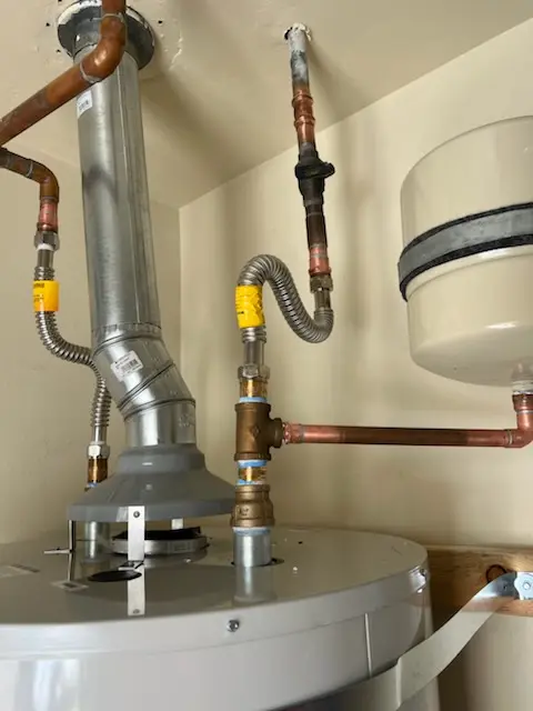 Water heater installation and plumbing repair in Peachtree North